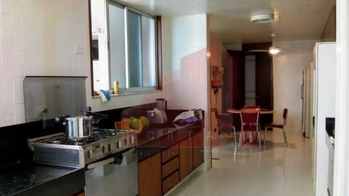Foto 8 de Apartamento com 3 quartos à venda, 210m2 em Rio De Janeiro - RJ