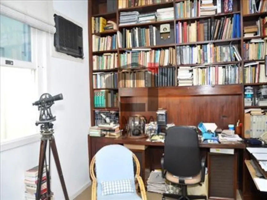 Foto 9 de Apartamento com 4 quartos à venda, 250m2 em Rio De Janeiro - RJ