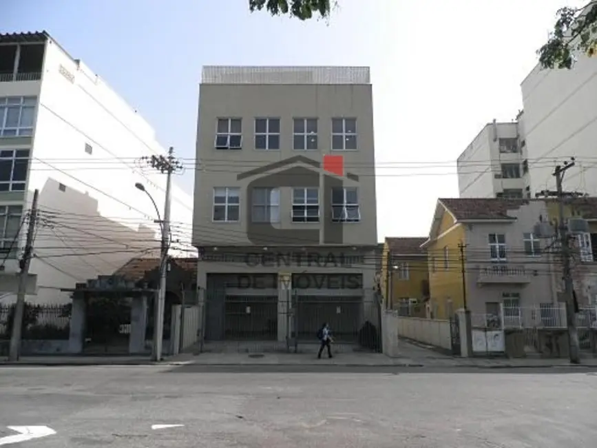 Foto 2 de Armazém / Galpão à venda, 1700m2 em Rio De Janeiro - RJ