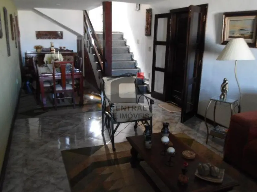 Foto 2 de Casa com 5 quartos à venda, 1100m2 em Rio De Janeiro - RJ