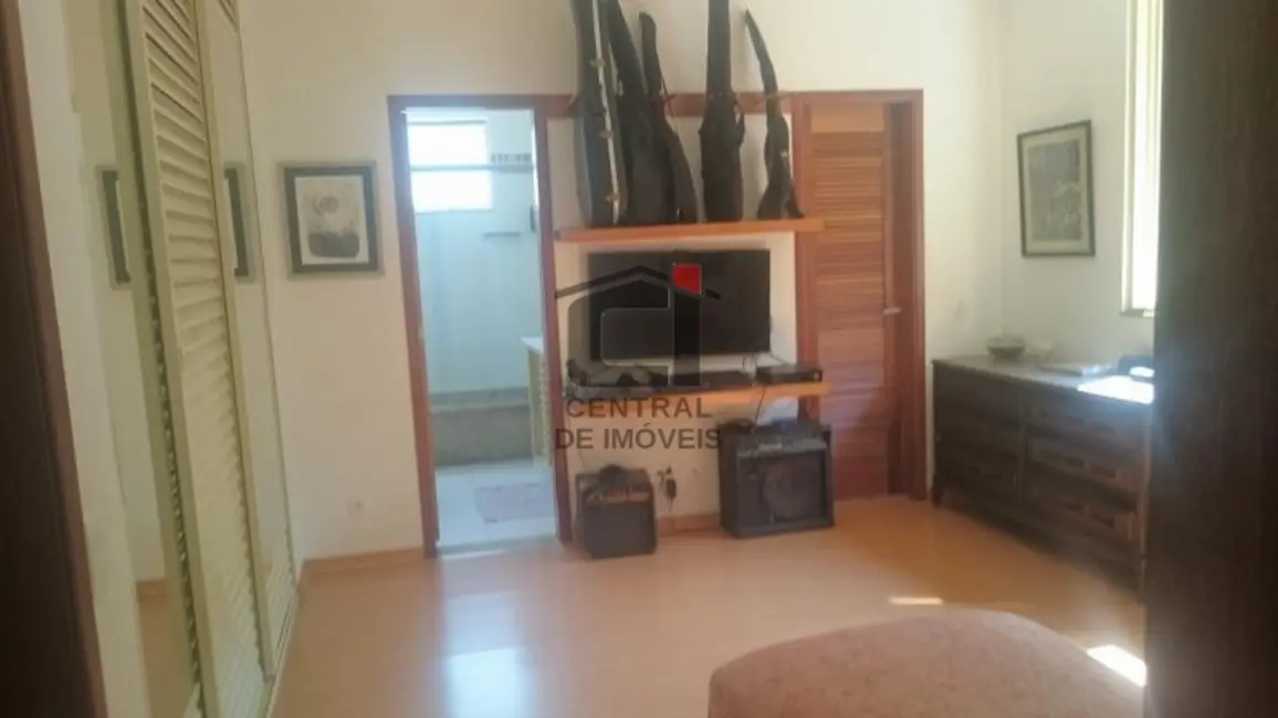 Foto 5 de Casa com 6 quartos à venda, 435m2 em Rio De Janeiro - RJ