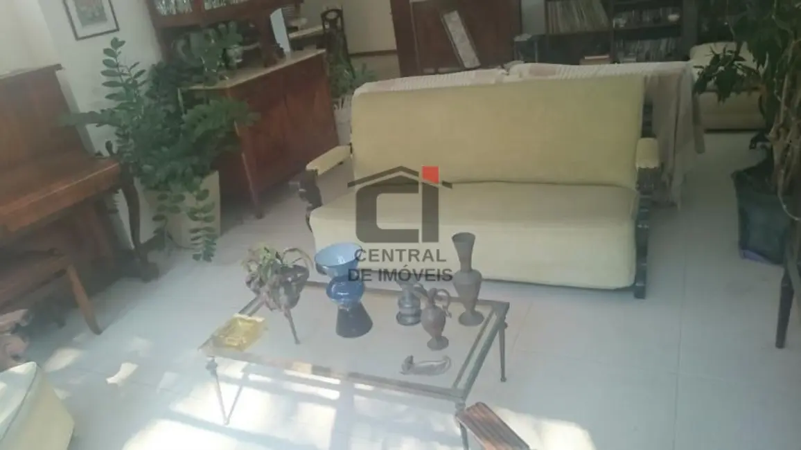 Foto 1 de Casa com 6 quartos à venda, 435m2 em Rio De Janeiro - RJ