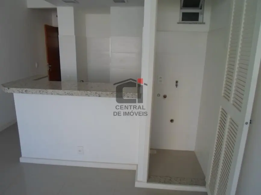 Foto 7 de Kitnet com 1 quarto à venda, 30m2 em Rio De Janeiro - RJ