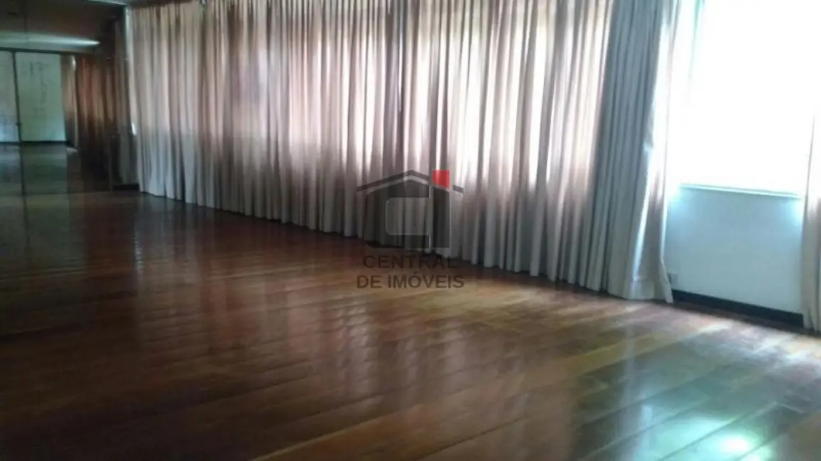 Apartamento com 4 quartos à venda, 240m2 em Rio De Janeiro - RJ - imagem 2 Foto 2 de Apartamento com 4 quartos à venda, 240m2 em Rio De Janeiro - RJ
