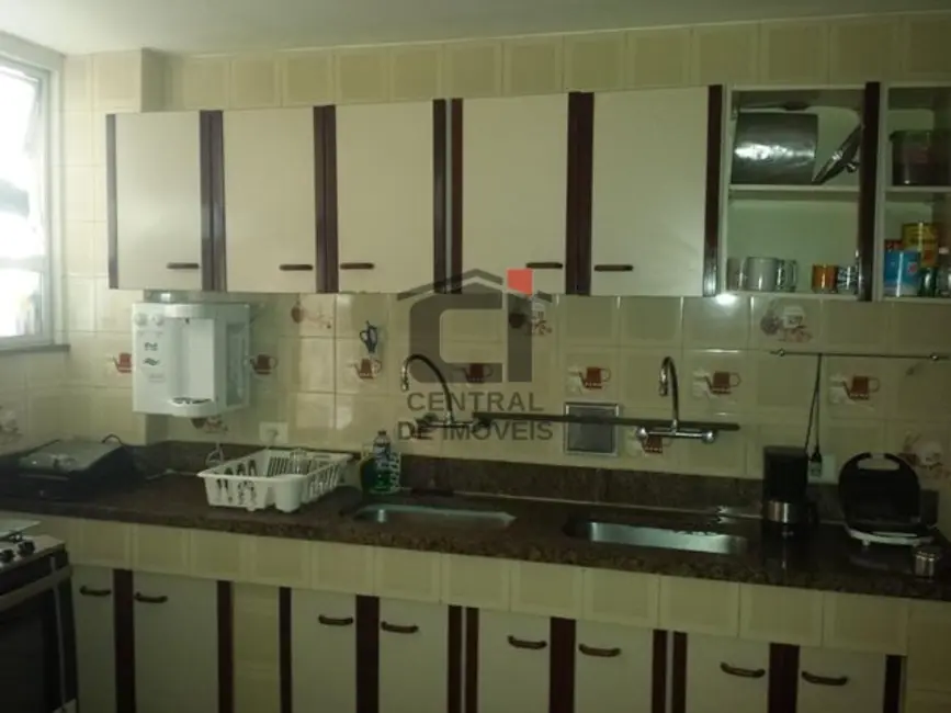 Foto 2 de Apartamento com 3 quartos à venda, 140m2 em Rio De Janeiro - RJ