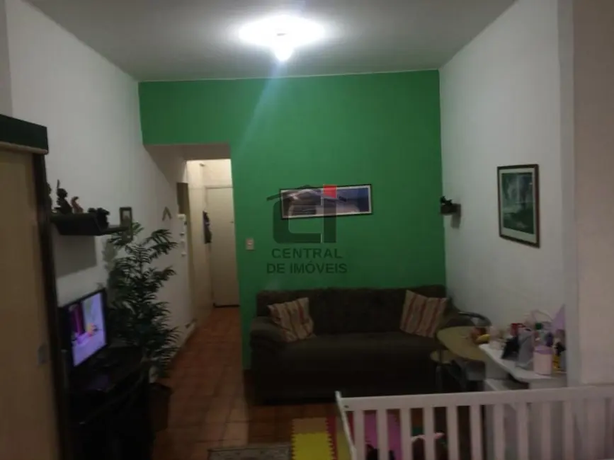 Kitnet com 1 quarto à venda, 30m2 em Rio De Janeiro - RJ - imagem 3 Foto 3 de Kitnet com 1 quarto à venda, 30m2 em Rio De Janeiro - RJ