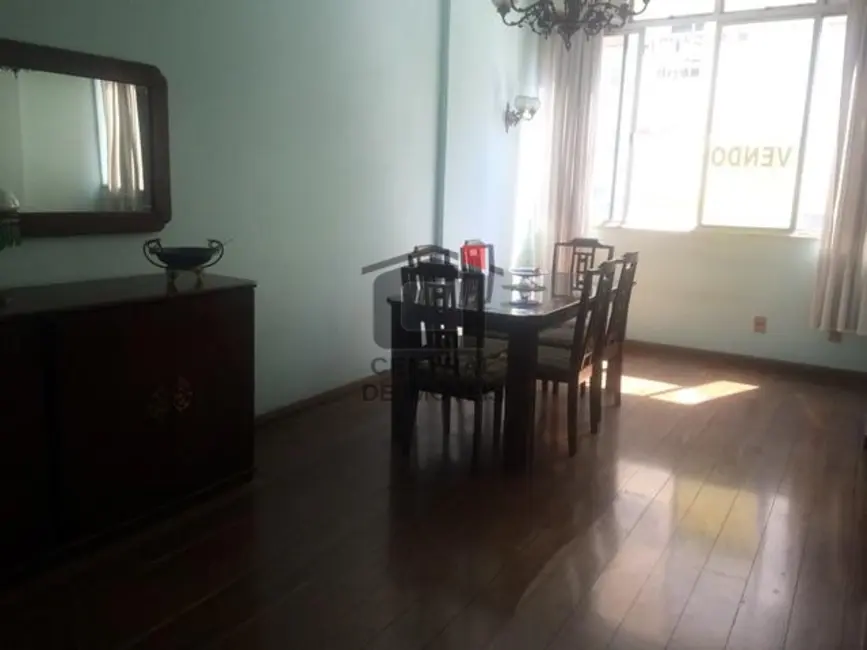 Apartamento com 3 quartos à venda, 117m2 em Rio De Janeiro - RJ - imagem 2 Foto 2 de Apartamento com 3 quartos à venda, 117m2 em Rio De Janeiro - RJ