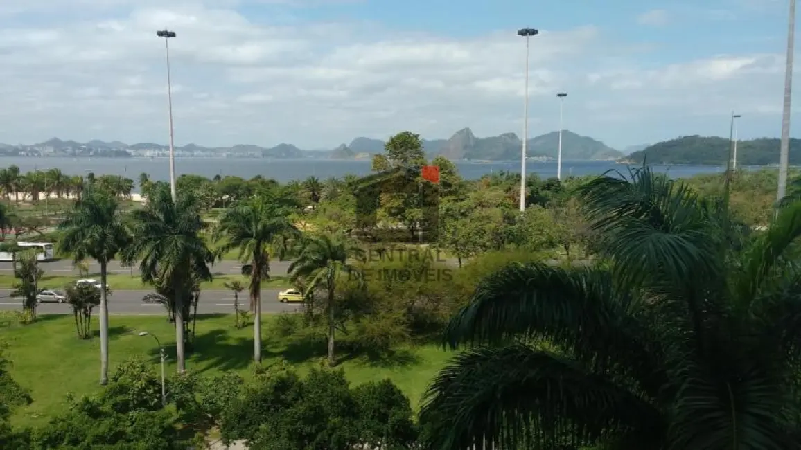 Foto 1 de Sala Comercial à venda, 220m2 em Rio De Janeiro - RJ