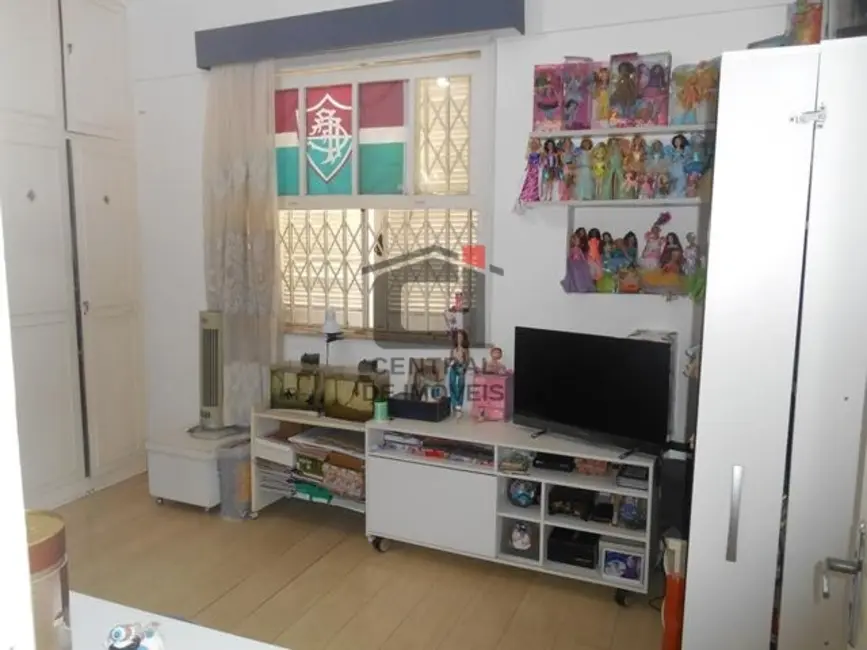 Apartamento com 3 quartos à venda, 118m2 em Rio De Janeiro - RJ - imagem 5 Foto 5 de Apartamento com 3 quartos à venda, 118m2 em Rio De Janeiro - RJ