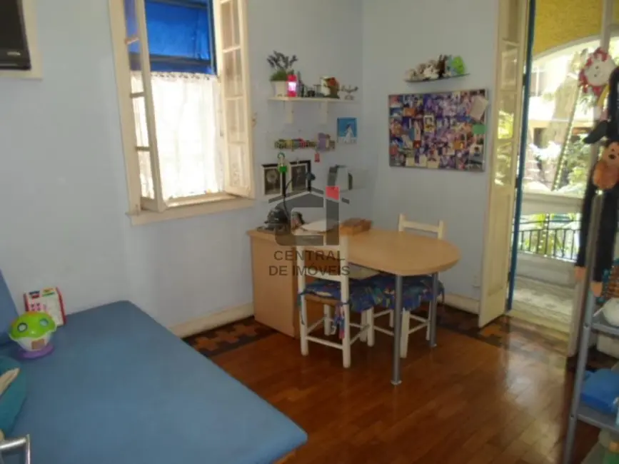 Casa com 7 quartos à venda, 222m2 em Rio De Janeiro - RJ - imagem 5 Foto 5 de Casa com 7 quartos à venda, 222m2 em Rio De Janeiro - RJ