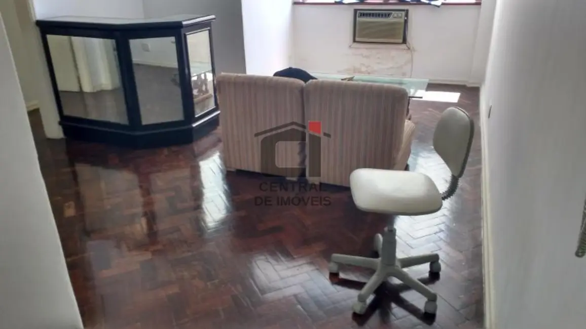 Foto 3 de Apartamento com 2 quartos à venda, 75m2 em Rio De Janeiro - RJ