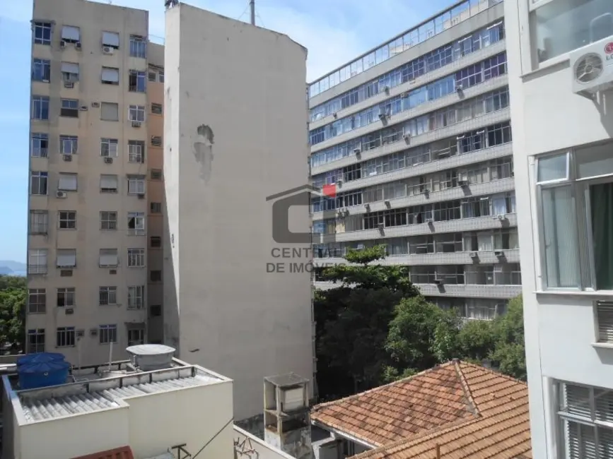 Apartamento com 3 quartos à venda, 173m2 em Rio De Janeiro - RJ - imagem 2 Foto 2 de Apartamento com 3 quartos à venda, 173m2 em Rio De Janeiro - RJ