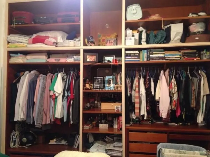 Kitnet com 1 quarto à venda, 30m2 em Rio De Janeiro - RJ - imagem 5 Foto 5 de Kitnet com 1 quarto à venda, 30m2 em Rio De Janeiro - RJ