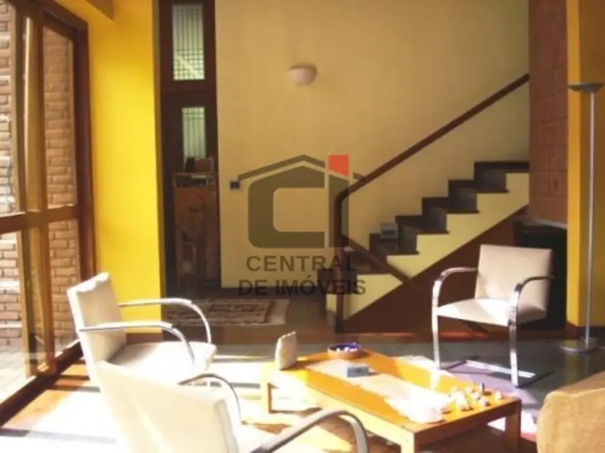 Foto 9 de Casa com 4 quartos à venda, 350m2 em Rio De Janeiro - RJ