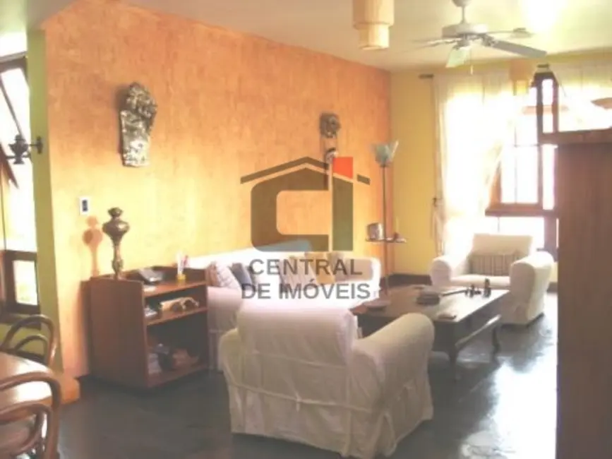 Foto 7 de Casa com 4 quartos à venda, 350m2 em Rio De Janeiro - RJ