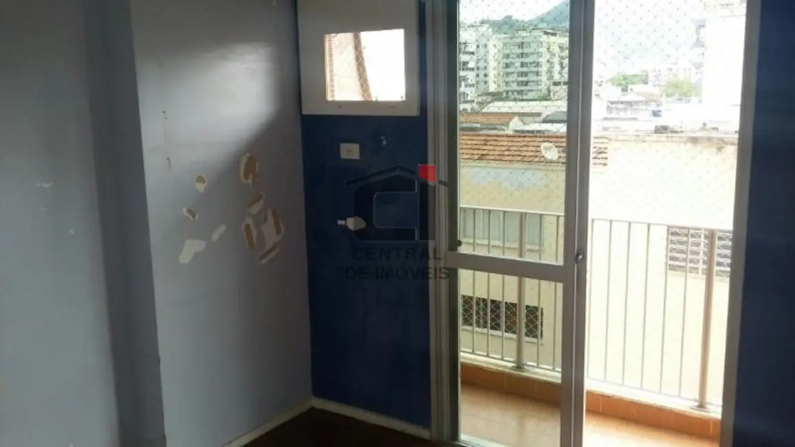 Foto 3 de Apartamento com 2 quartos à venda, 60m2 em Rio De Janeiro - RJ