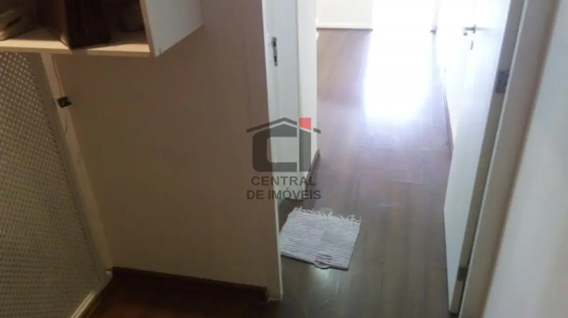Sala Comercial à venda e para alugar, 35m2 em Rio De Janeiro - RJ - imagem 7 Foto 7 de Sala Comercial à venda e para alugar, 35m2 em Rio De Janeiro - RJ
