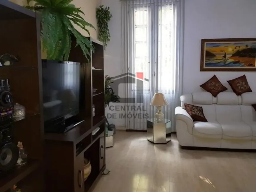 Casa com 3 quartos à venda, 280m2 em Rio De Janeiro - RJ - imagem 6 Foto 6 de Casa com 3 quartos à venda, 280m2 em Rio De Janeiro - RJ