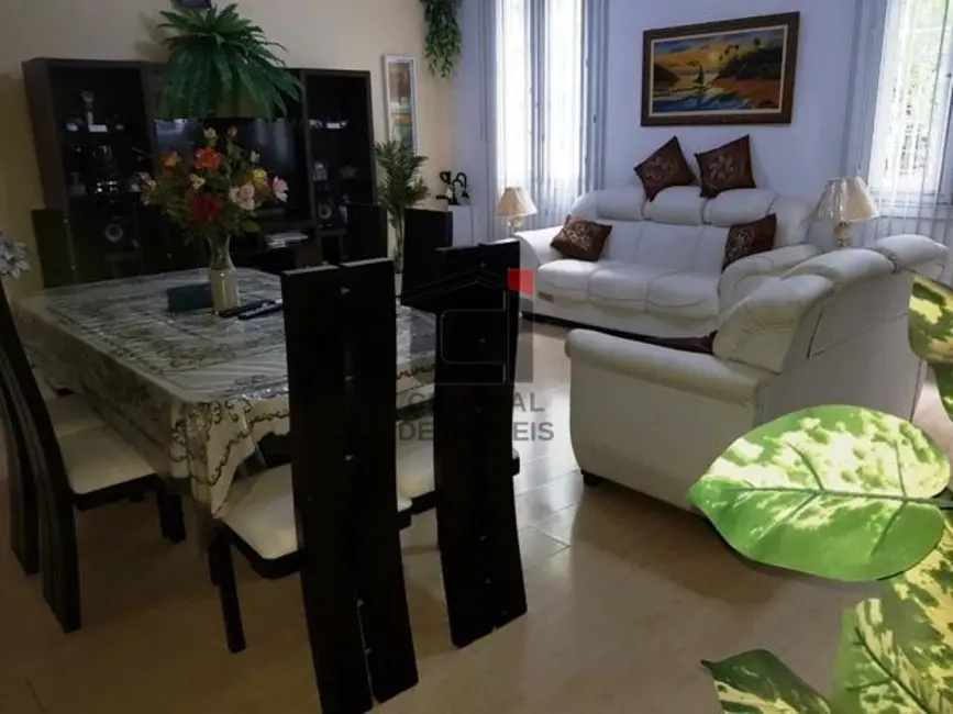 Casa com 3 quartos à venda, 280m2 em Rio De Janeiro - RJ - imagem 7 Foto 7 de Casa com 3 quartos à venda, 280m2 em Rio De Janeiro - RJ