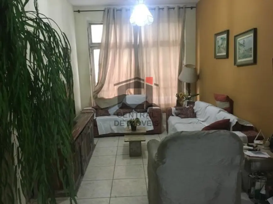 Apartamento com 3 quartos à venda, 130m2 em Rio De Janeiro - RJ - imagem 5 Foto 5 de Apartamento com 3 quartos à venda, 130m2 em Rio De Janeiro - RJ