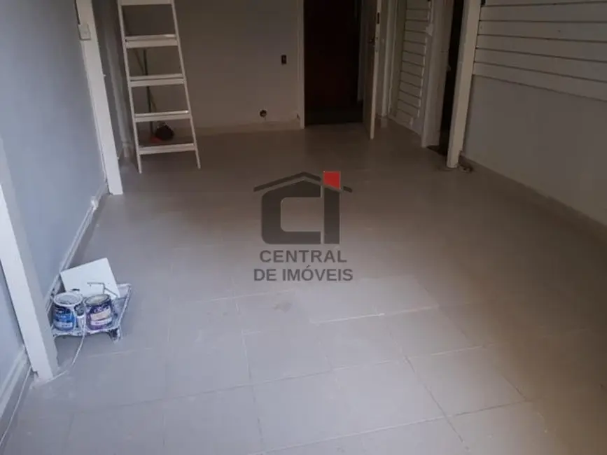 Kitnet com 1 quarto à venda, 30m2 em Rio De Janeiro - RJ - imagem 5 Foto 5 de Kitnet com 1 quarto à venda, 30m2 em Rio De Janeiro - RJ