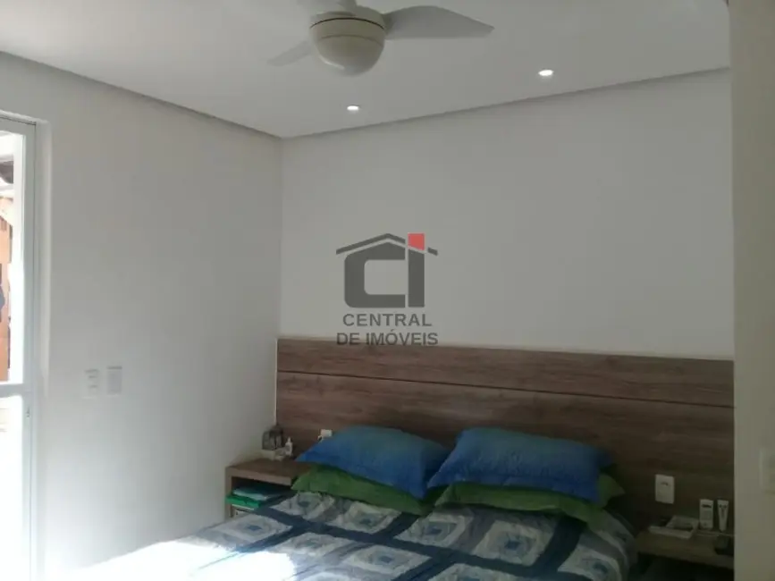 Foto 8 de Casa com 4 quartos à venda, 270m2 em Rio De Janeiro - RJ