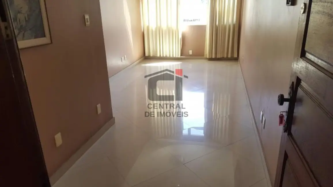 Foto 2 de Apartamento com 2 quartos à venda, 75m2 em Rio De Janeiro - RJ