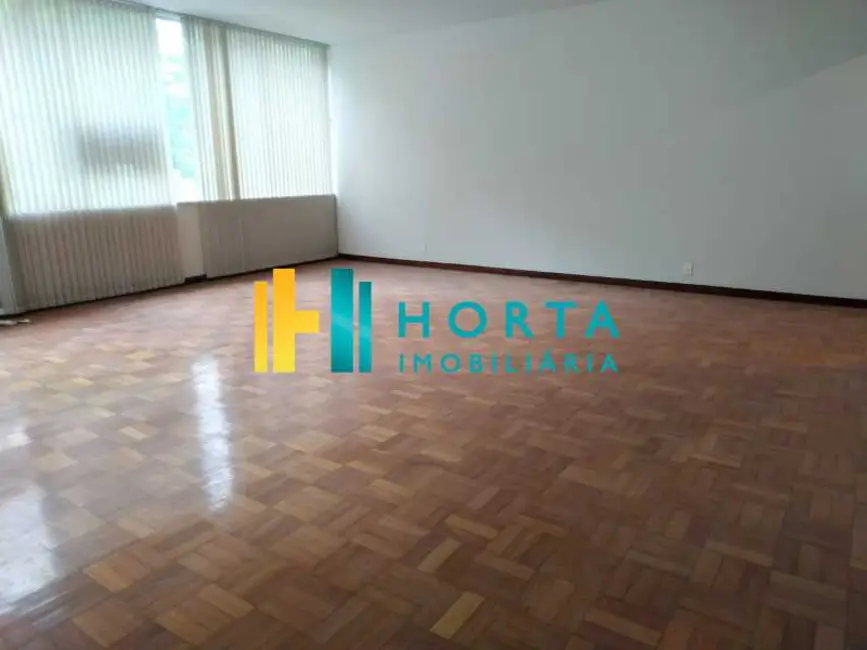 Apartamento com 4 quartos à venda, 244m2 em Rio De Janeiro - RJ - imagem 3 Foto 3 de Apartamento com 4 quartos à venda, 244m2 em Rio De Janeiro - RJ