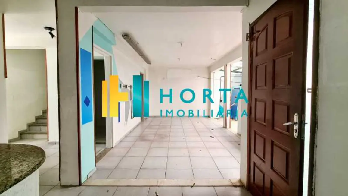 Foto 2 de Casa com 14 quartos à venda, 352m2 em Rio De Janeiro - RJ