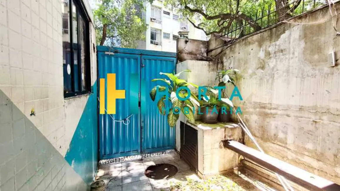 Casa com 14 quartos à venda, 352m2 em Rio De Janeiro - RJ - imagem 9 Foto 9 de Casa com 14 quartos à venda, 352m2 em Rio De Janeiro - RJ