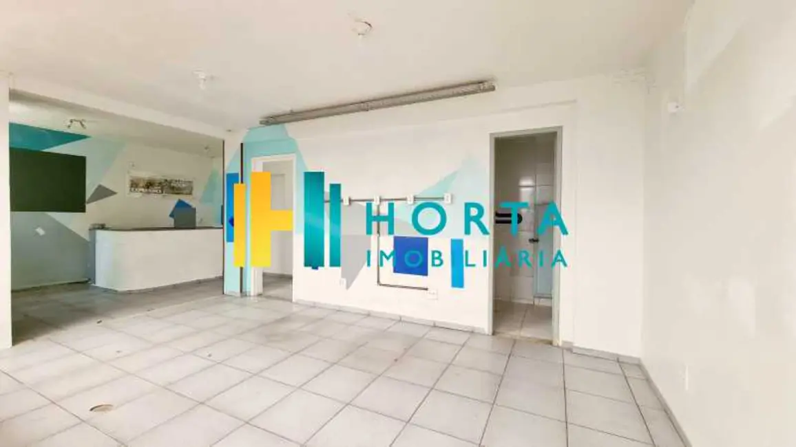 Casa com 14 quartos à venda, 352m2 em Rio De Janeiro - RJ - imagem 4 Foto 4 de Casa com 14 quartos à venda, 352m2 em Rio De Janeiro - RJ