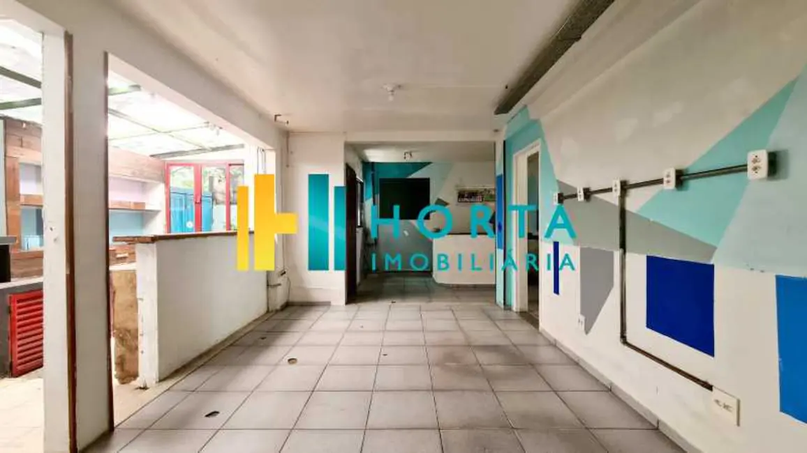 Foto 1 de Casa com 14 quartos à venda, 352m2 em Rio De Janeiro - RJ