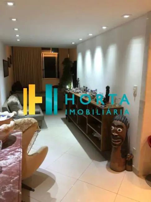 Foto 2 de Apartamento com 2 quartos à venda, 105m2 em Rio De Janeiro - RJ
