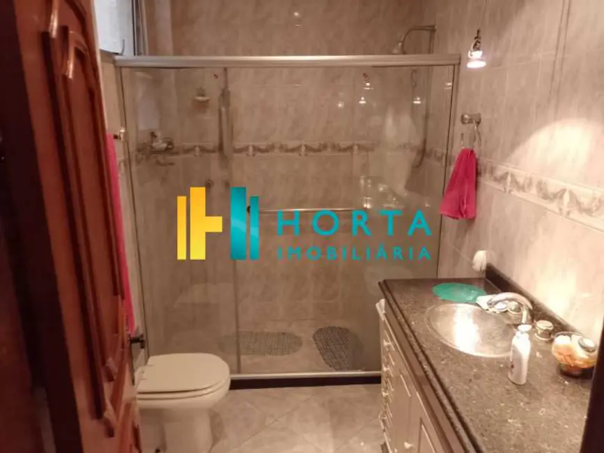 Apartamento com 3 quartos à venda, 182m2 em Rio De Janeiro - RJ - imagem 9 Foto 9 de Apartamento com 3 quartos à venda, 182m2 em Rio De Janeiro - RJ