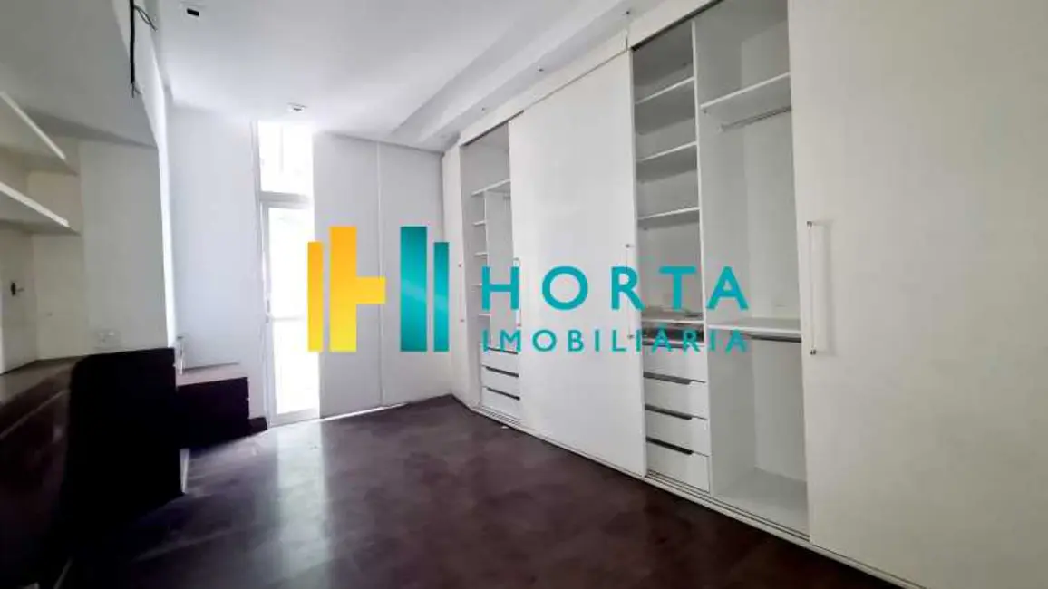 Foto 6 de Apartamento com 4 quartos à venda, 243m2 em Rio De Janeiro - RJ