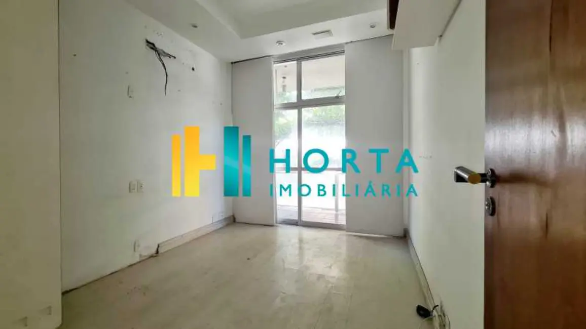 Foto 8 de Apartamento com 4 quartos à venda, 243m2 em Rio De Janeiro - RJ