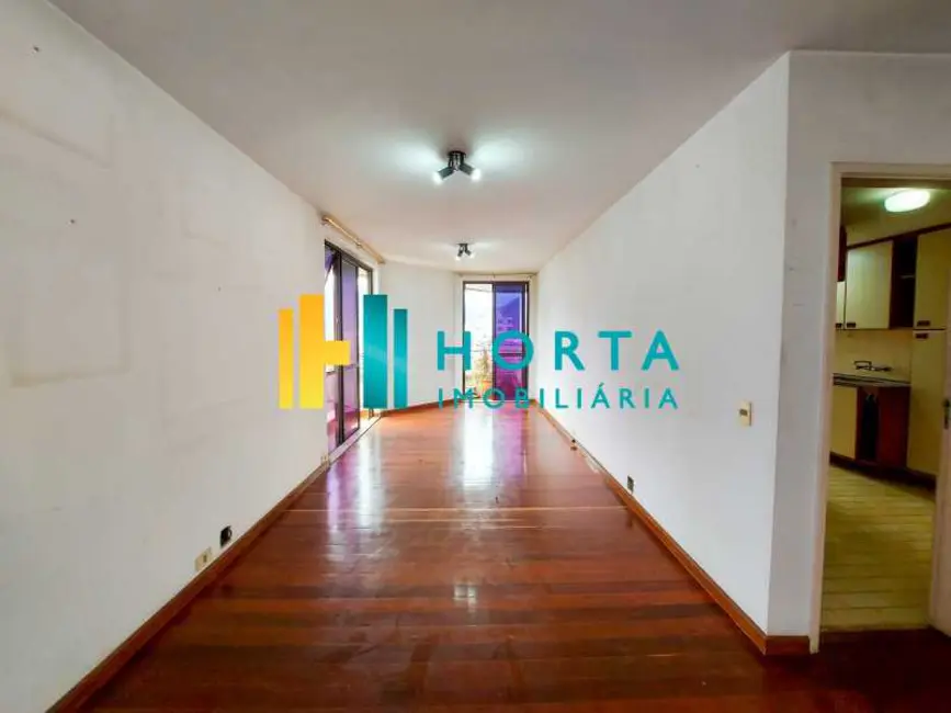 Cobertura com 4 quartos para alugar, 120m2 em Rio De Janeiro - RJ - imagem 3 Foto 3 de Cobertura com 4 quartos para alugar, 120m2 em Rio De Janeiro - RJ