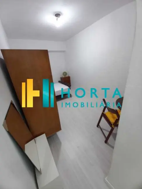 Foto 2 de Kitnet à venda, 25m2 em Rio De Janeiro - RJ