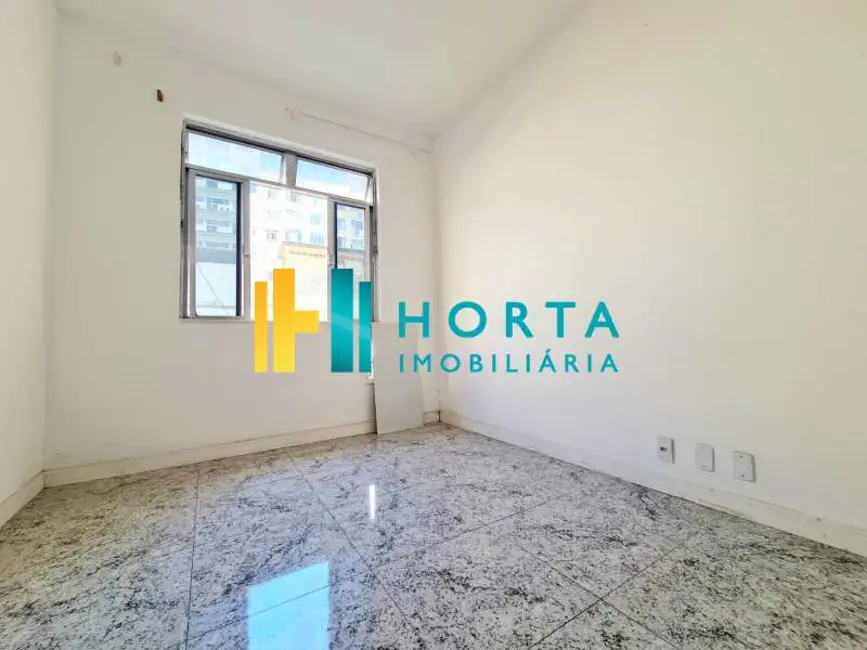 Kitnet à venda, 18m2 em Rio De Janeiro - RJ - imagem 3 Foto 3 de Kitnet à venda, 18m2 em Rio De Janeiro - RJ