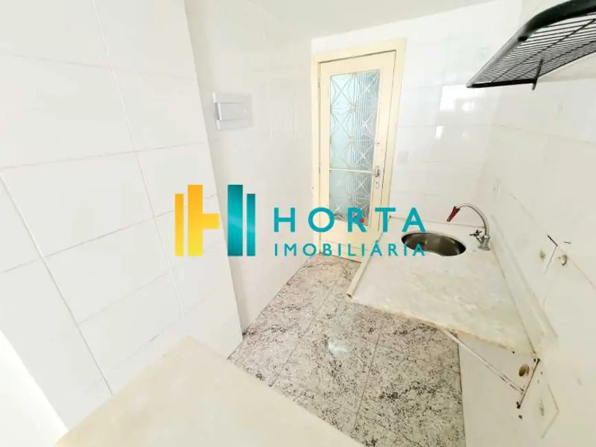 Kitnet à venda, 18m2 em Rio De Janeiro - RJ - imagem 7 Foto 7 de Kitnet à venda, 18m2 em Rio De Janeiro - RJ