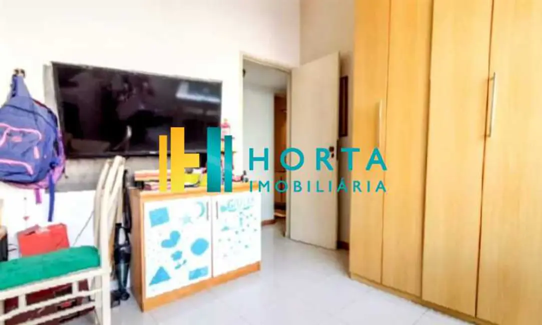 Apartamento com 3 quartos à venda, 112m2 em Rio De Janeiro - RJ - imagem 9 Foto 9 de Apartamento com 3 quartos à venda, 112m2 em Rio De Janeiro - RJ