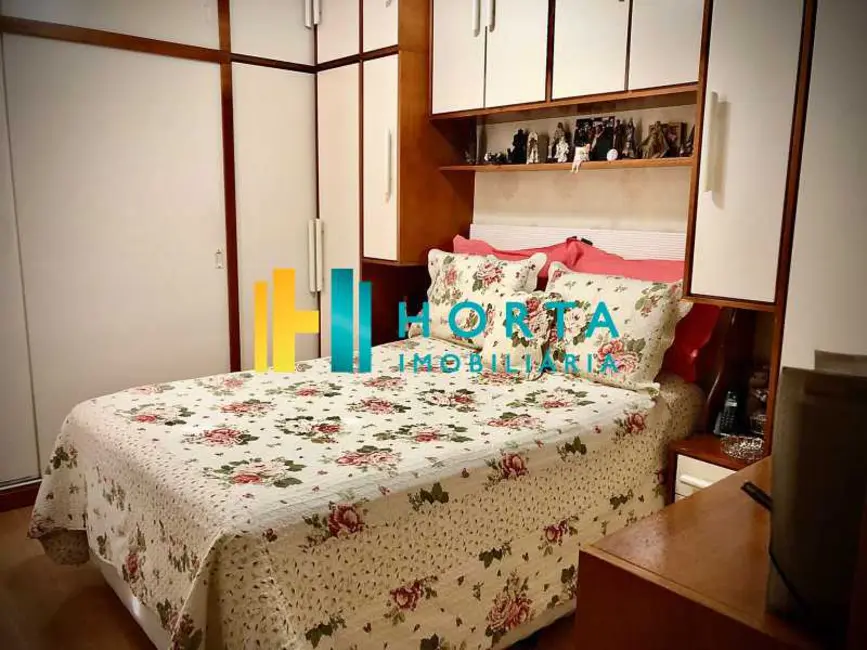 Foto 5 de Apartamento com 2 quartos à venda, 90m2 em Rio De Janeiro - RJ