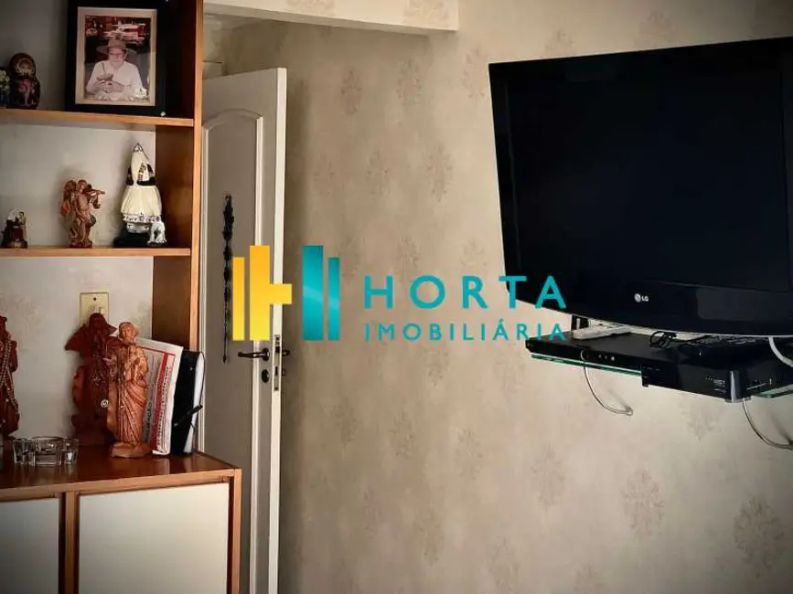 Foto 6 de Apartamento com 2 quartos à venda, 90m2 em Rio De Janeiro - RJ