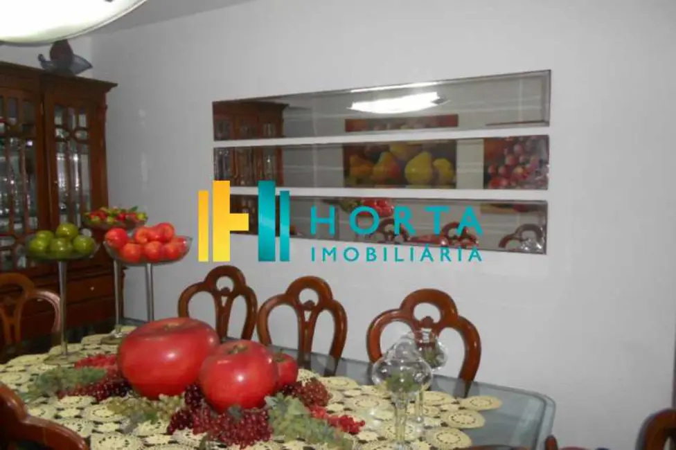 Foto 2 de Apartamento com 4 quartos à venda, 170m2 em Rio De Janeiro - RJ