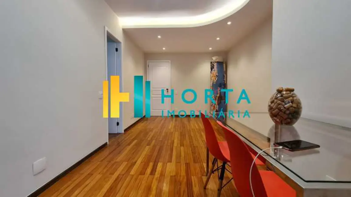 Apartamento com 2 quartos à venda, 76m2 em Rio De Janeiro - RJ - imagem 4 Foto 4 de Apartamento com 2 quartos à venda, 76m2 em Rio De Janeiro - RJ