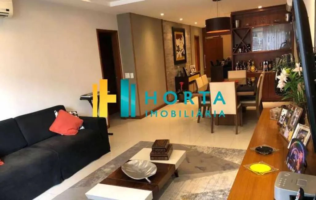 Foto 2 de Apartamento com 3 quartos à venda, 148m2 em Rio De Janeiro - RJ