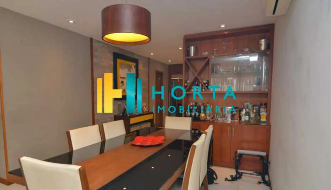 Foto 3 de Apartamento com 3 quartos à venda, 148m2 em Rio De Janeiro - RJ