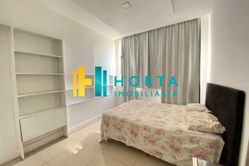 Foto 8 de Apartamento com 4 quartos à venda, 165m2 em Rio De Janeiro - RJ