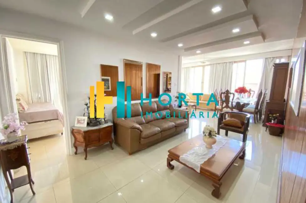 Foto 1 de Apartamento com 4 quartos à venda, 165m2 em Rio De Janeiro - RJ