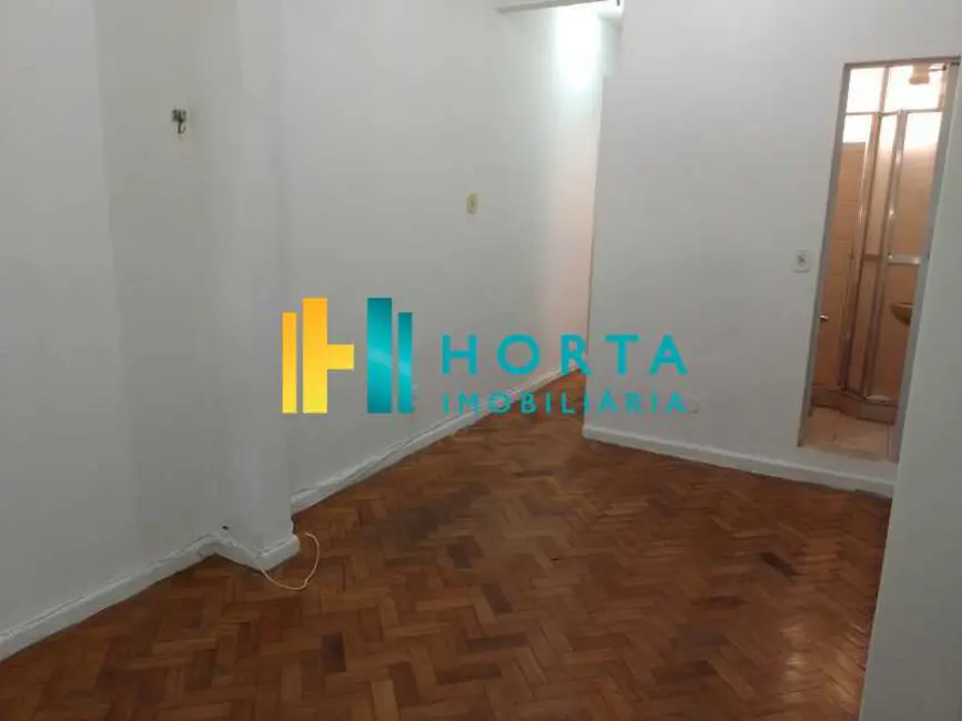 Kitnet com 1 quarto à venda e para alugar, 29m2 em Rio De Janeiro - RJ - imagem 3 Foto 3 de Kitnet com 1 quarto à venda e para alugar, 29m2 em Rio De Janeiro - RJ